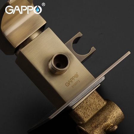 Смеситель с гигиеническим душем Gappo Jacob G7207-4